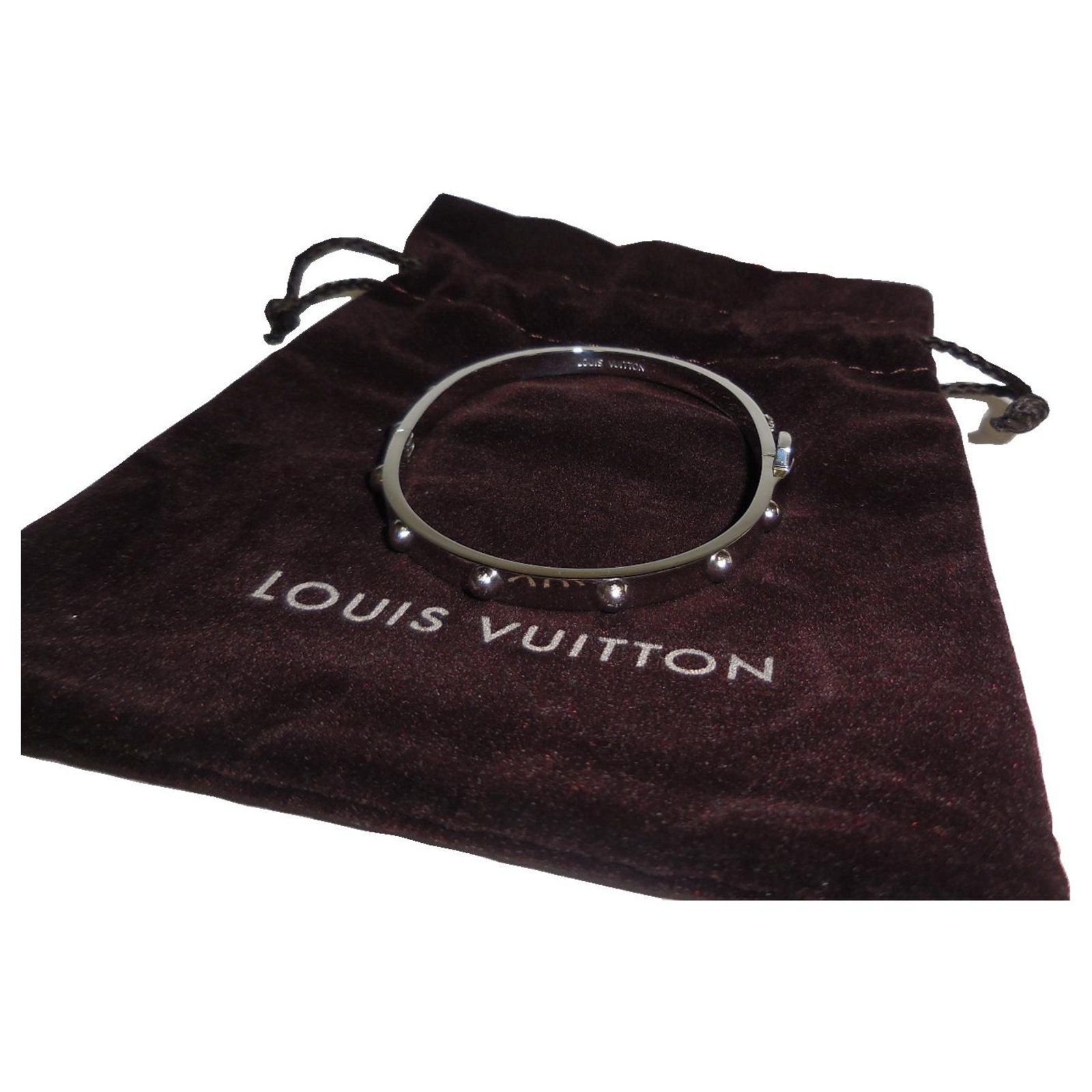 Louis Vuitton Diamond Clous Bangle Size 16 18ct White Gold 